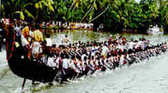 1Up Travel - Kerala - the Palliyodam, the snake boats