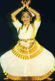 1Up Travel - Kerala - mohiniyattam