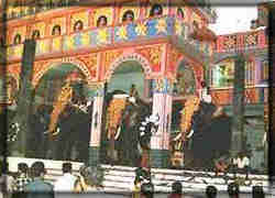1Up Travel - Kerala - Thirunakara Festival