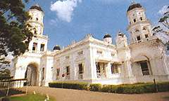 Sultan Abu Bakar Mosque in Johor