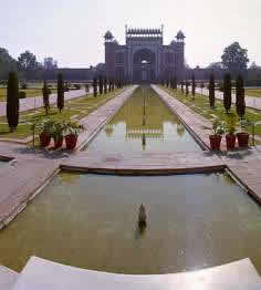 Taj Mahal - Main Gate