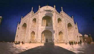 Taj Mahal - Courtyard
