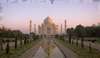 Taj Mahal - the illusion effect