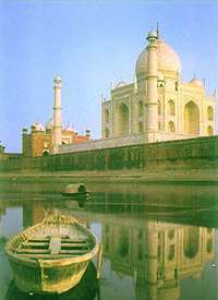 Taj Mahal - Jamuna River