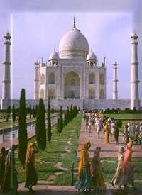 Taj Mahal -- the taj gardens