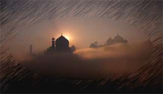 Taj Mahal - Foggy morning