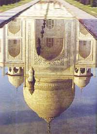 Taj Mahal - the Reflection