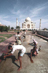 Taj Mahal -the workers